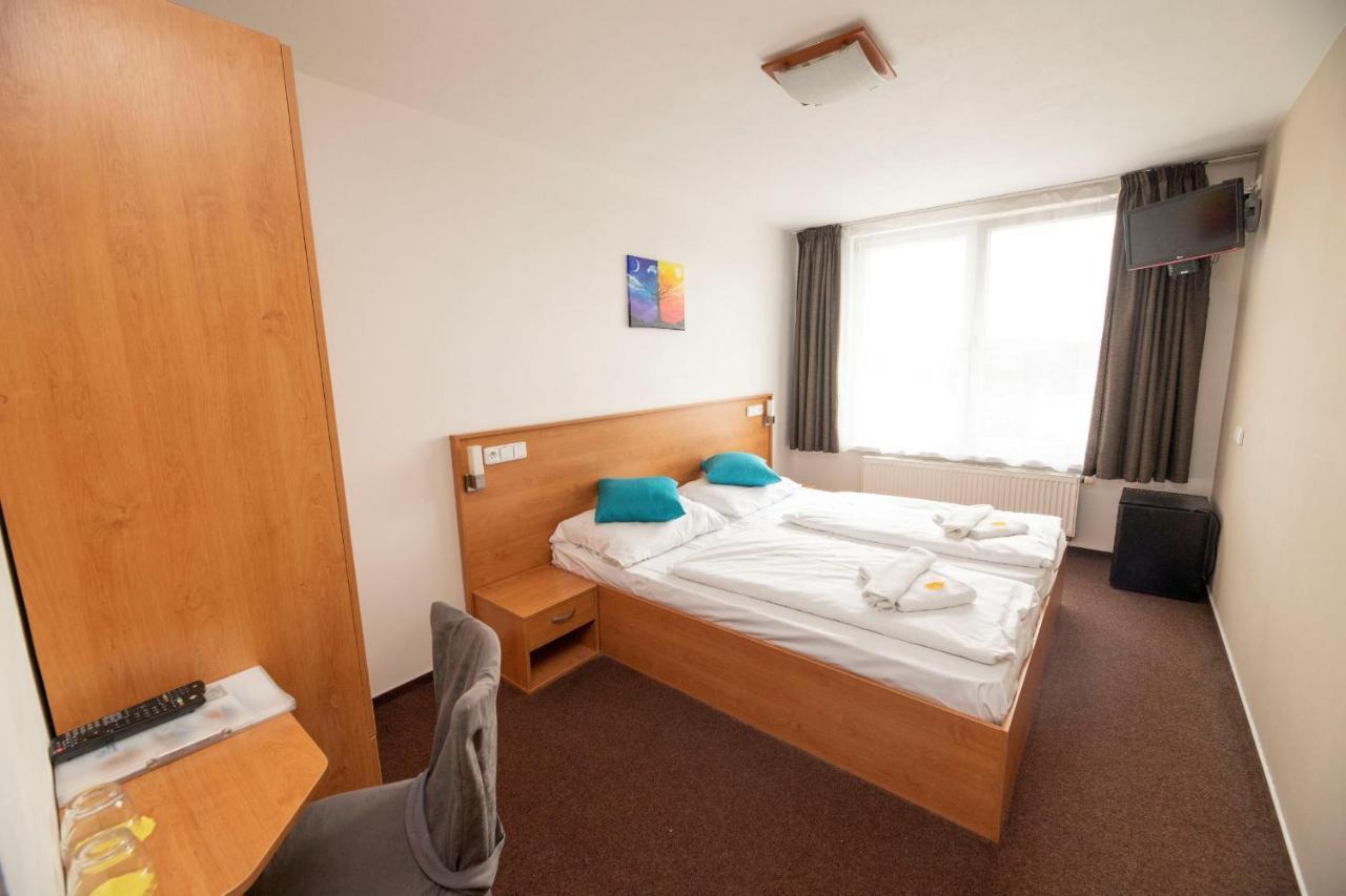 Hotel Rakovec Brno Eksteriør bilde