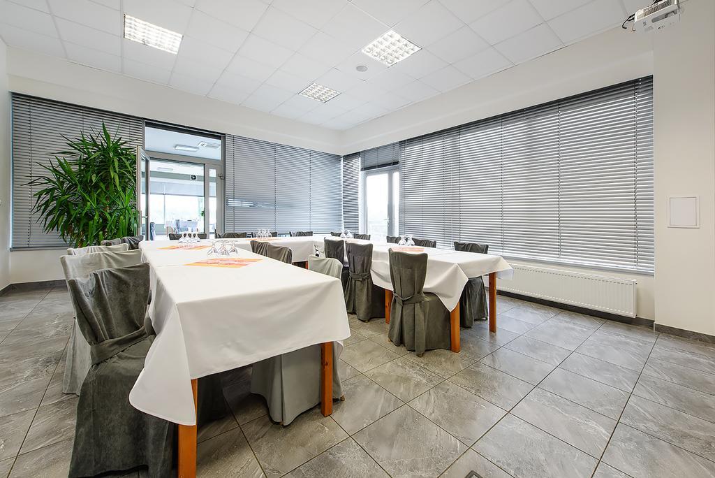 Hotel Rakovec Brno Eksteriør bilde